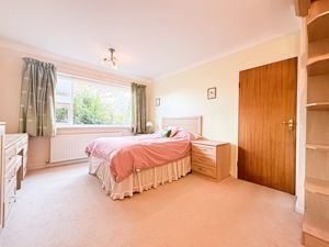 Photo 13- click for photo gallery